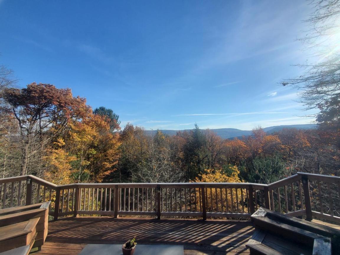 Mountain House Villa Palmerton Exterior photo