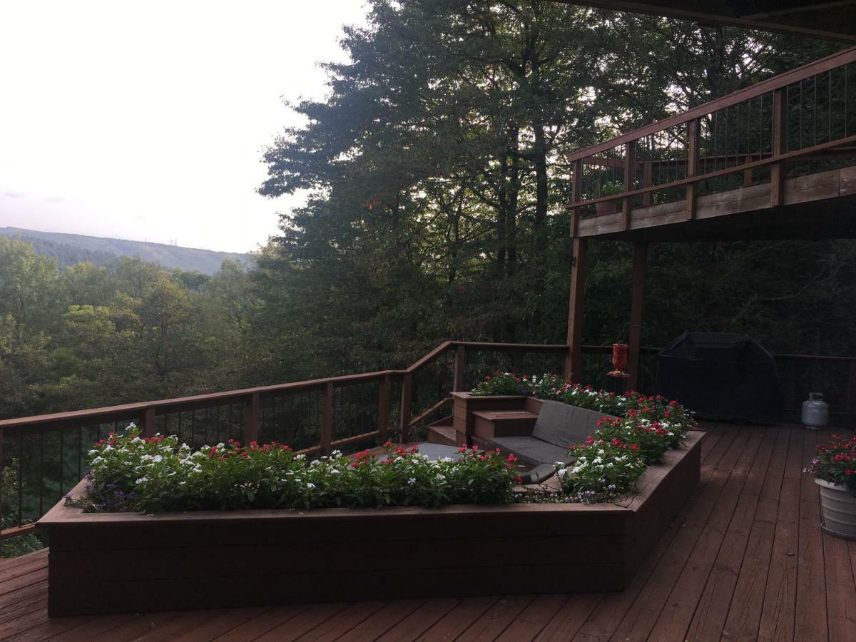 Mountain House Villa Palmerton Exterior photo